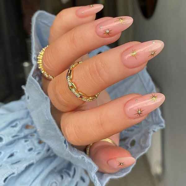 مدل دیزاین ناخن ساده و شیک دخترانه و زنانه با طرح های دلبر و جذاب