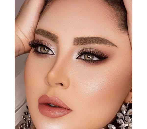 مدل آرایش صورت ساده لایت و غلیظ شیک و جذاب دخترانه و زنانه جدید سال