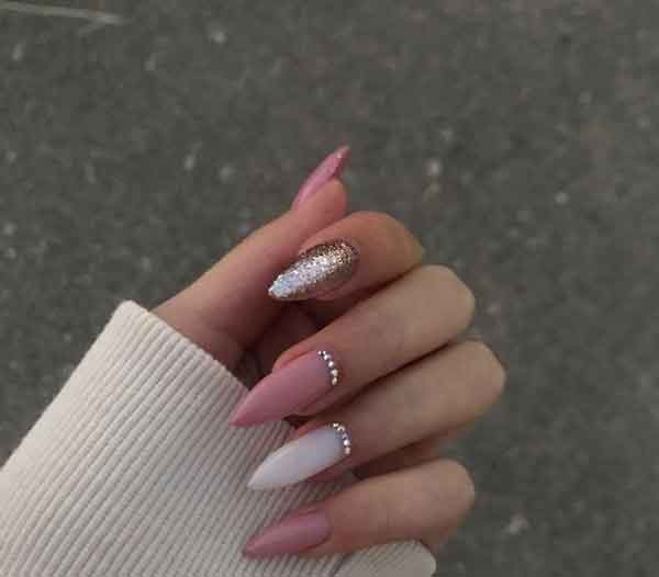 مدل طراحی ناخن جدید با طرح های ساده و مینیمال خاص و شیک 