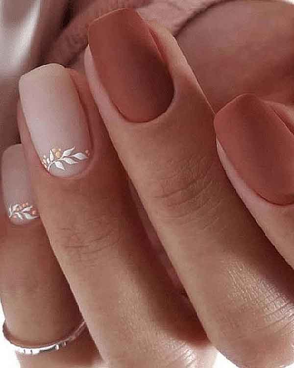مدل طراحی ناخن جدید با طرح های ساده و مینیمال خاص و شیک 