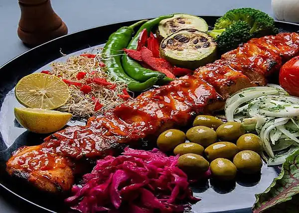 جوجه مکزیکی مواد لازم برای مرینیت جوجه کباب مواد جوجه مکزیکی مزه دار کردن جوجه کباب با سس مایونز ادویه مکزیکی انواع مرینیت جوجه کباب