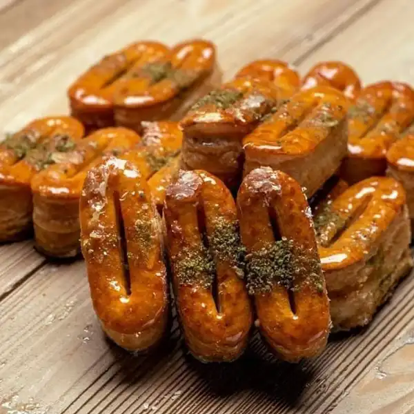 فوت و فن شیرینی اکلر و راز خوشمزگی شیرینی اکلر خوشمزه و خانگی