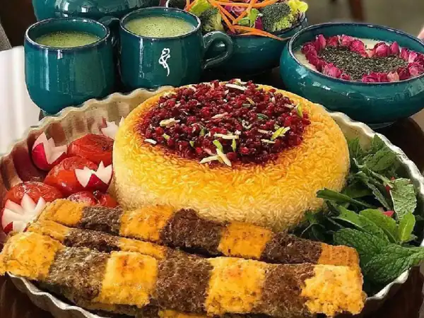 فوت و فن کباب تابه ای دو رنگ و راز خوشمزگی کباب تابه ای دو رنگ خوشمزه و خانگی