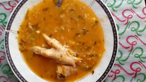 فوت و فن سوپ پای مرغ و راز خوشمزگی سوپ پای مرغ خوشمزه و خانگی