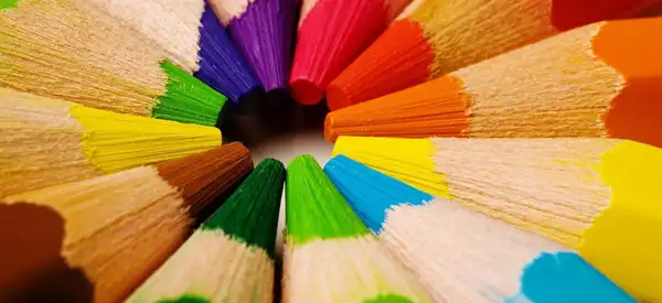 تعبیر خواب رنگ برای دختر مجرد و زن متاهل از نظر روانشناسی