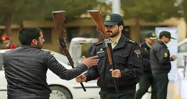 تعبیر خواب فرار از پلیس+ برای دختر مجرد و زن متاهل از نظر روانشناسی