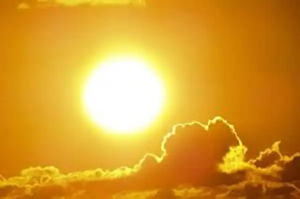 تعبیر خواب ظهر صحت دارد+ برای دختر مجرد و زن متاهل از نظر روانشناسی